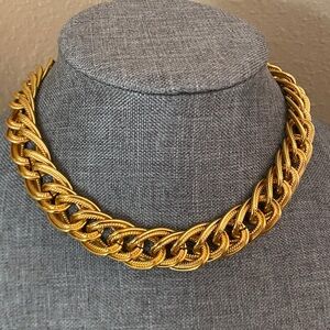Anne Klein Gold Tone Chunky Chain Choker Necklace 16” Toggle